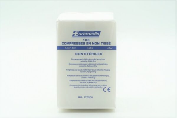 D179 EUROMEDIS Non-sterile, non-woven swabs 7,5 x 7,5cm, 40gr, 4ply 100 pcs