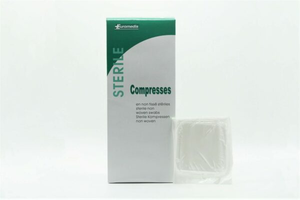 D183 Euromedis Sterile Non-Woven Swabs 10x10cm, 4 Ply 40gr 50pcs